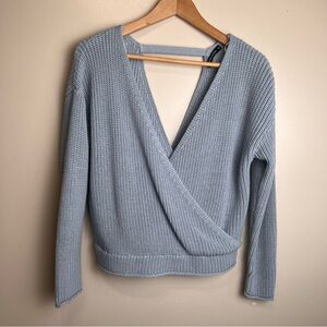 Moon & Madison Sky Blue V-Neck Wrap Pullover Sweater Size Medium EUC
